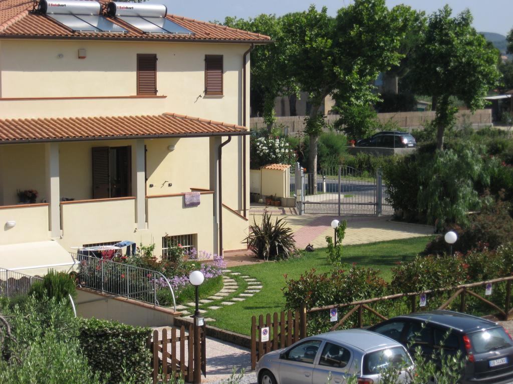 I Papaveri Apartments San Vincenzo Kültér fotó