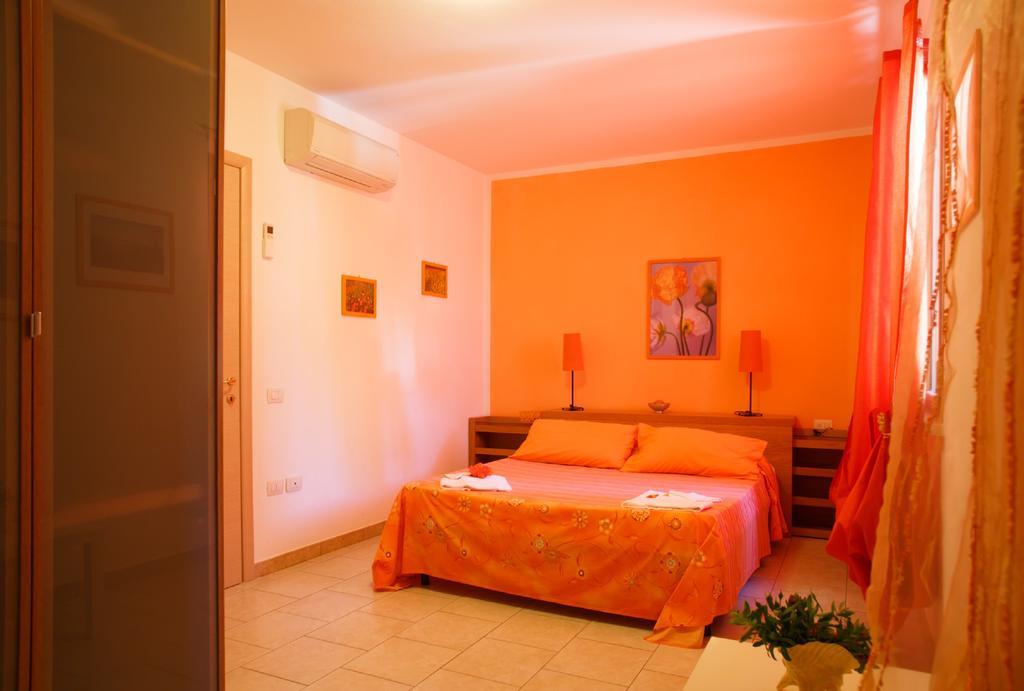 I Papaveri Apartments San Vincenzo Szoba fotó
