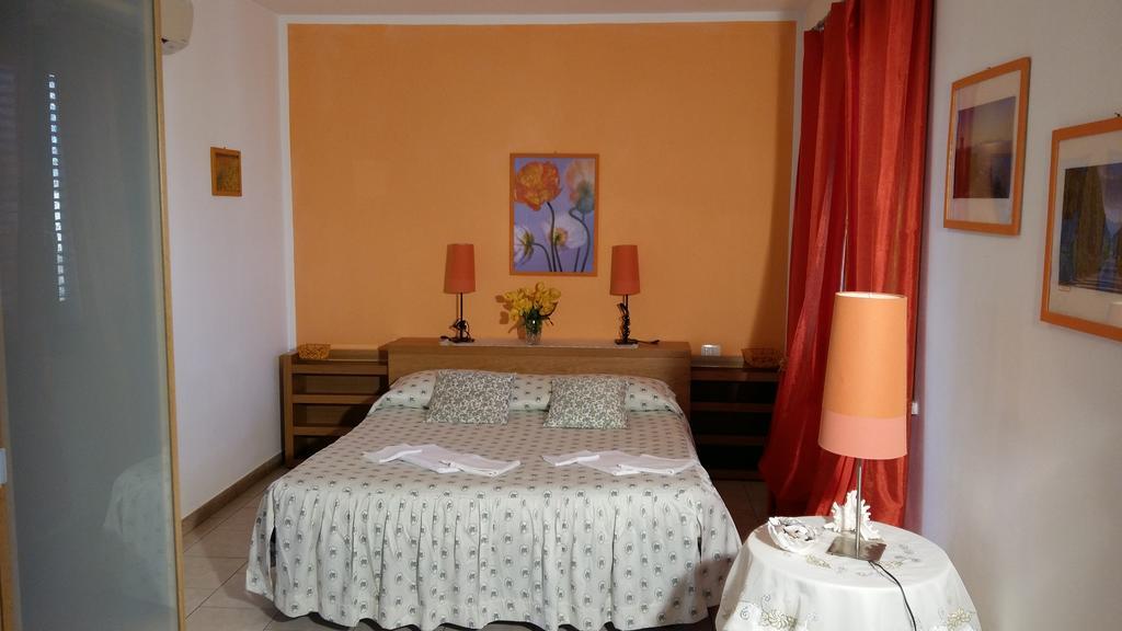 I Papaveri Apartments San Vincenzo Kültér fotó