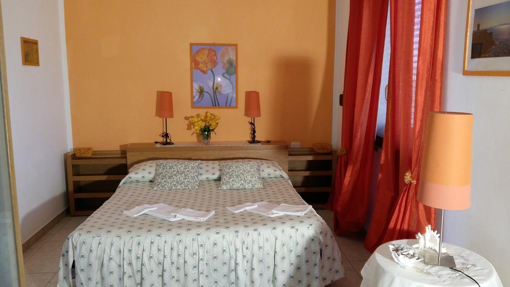 I Papaveri Apartments San Vincenzo Szoba fotó